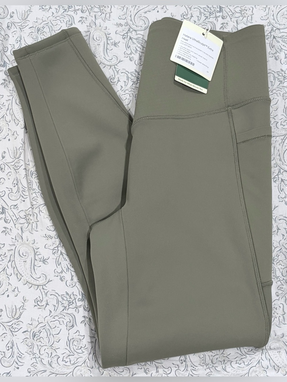 HALARA Sage Green UltraSculpt Extra Heat Velvet-Lined Leggings